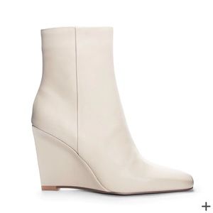 42 Gold Olanna Dress Boot Cream Leather Wedge Ankle Booties Size 7